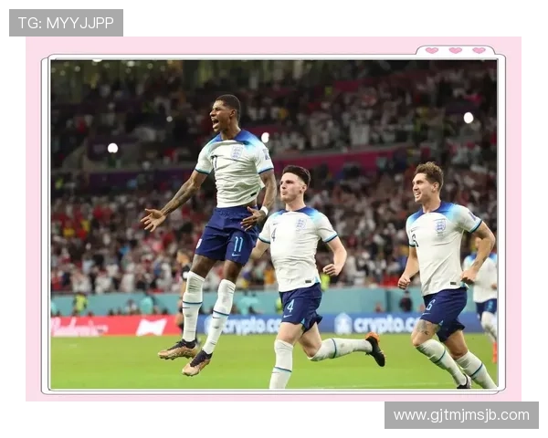 卡塔尔世界杯新闻报道：深度剖析赛事背后的故事与幕后花絮